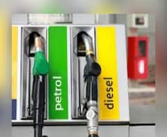 Price Hike of Petrol-Diesel: আমজনতার দুর্ভোগ বাড়িয়ে আজও উর্ধ্বমুখী জ্বালানির দাম