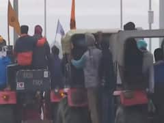 Sonia Gandhi & Cong party attacks BJP Govt ahead to next round of talks