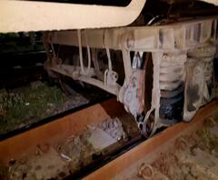 CSMT जवळ हुसैन सागर एक्स्प्रेसच्या डब्याचे चाक रुळावरून घसरले, प्रवाशांना दुखापत नाही