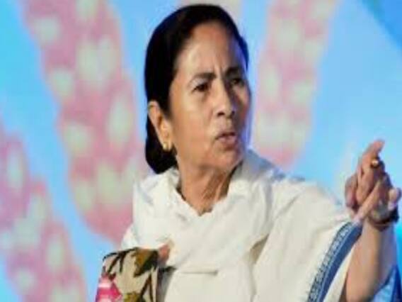 Parakram Diwas पर भाषण ना देने पर BJP ने Mamata Banerjee पर साधा निशाना