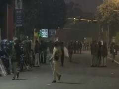 दिल्ली में समयपुर बदली, आजादपुर और कश्मीरी गेट मेट्रो स्टेशन के एंट्री गेट बंद