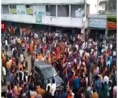 West Bengal Election 2021: নন্দীগ্রামের পর পুরুলিয়া, শুভেন্দুর সভায় তৃণমূলের পতাকা লাগানো গাড়ি ঘিরে বিশৃঙ্খলা