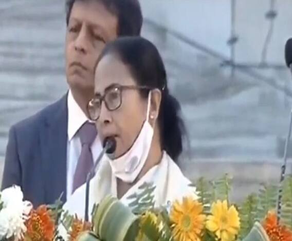 আজ বাংলায়: ভারতের ৪টি রাজধানীর দাবিতে সরব মুখ্যমন্ত্রী, অবাস্তব দাবি, কটাক্ষ বিজেপির