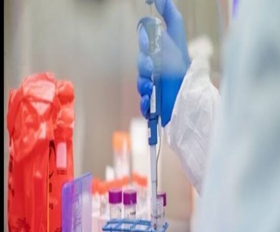 ৭টায় বাংলা (৩): কোভিশিল্ডের জরুরি প্রয়োগে ছাড়পত্র ড্রাগ কন্ট্রোলারের, আজ রাজ্যে দুই কোম্পানি সিআরপিএফ