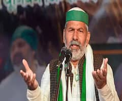 Ghazipur Border पर लगातार बयान बदल रहे हैं Rakesh Tikait, सरकार के एक्शन पर नजर | Kisan Andolan 