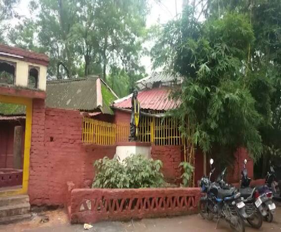 Padmashree Girish Prabhune यांच्या गुरुकुलम संस्थेला पिंपरी चिंचवड पालिकेकडून जप्तीची नोटीस