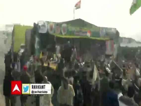 Rakesh Tikait के लिए गांव से लाया गया पानी, कल कहा था- अपने गांव का ही पानी पियूंगा