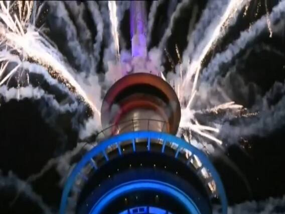 2021 किन मायनों में है सितारों के लिए खास? | खबर फिल्मी है