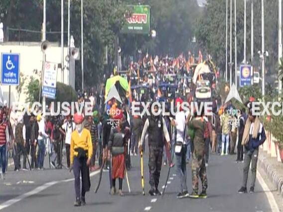 उपद्रवियों ने छीना ABP News का माइक, कैमरा भी तोड़ा, कैमरापर्सन भी हुआ जख्मी