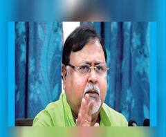 West Bengal Assembly Election 2021: 'কেউ এসে উন্নয়নের কথা বলছেন না, নিজেদের প্রতিষ্ঠার জন্য সংবিধানকে আঘাত করছে’, বিজেপিকে আক্রমণ Partha Chatterjee-র