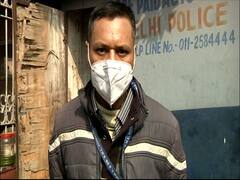 दिल्ली में कोरोना वैक्सीन लगवाने 50% frontline workers भी नहीं पहुंचे, क्या है वजह?