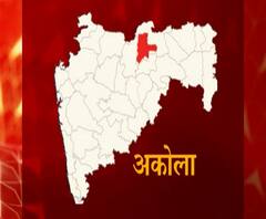 अकोला ग्रामपंचायत निवडणूक | अकोल्यात वंचित बहुजन आघाडीला मोठा धक्का, अमोल मिटकरींच्या कपाळी गुलाल