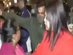 West Bengal : दीवार पर लिखने को लेकर BJP-TMC कार्यकर्ताओं में हुई मारपीट