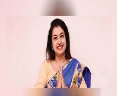 Satabdi Roy: 'তৃণমূূলের সঙ্গেই আছি', Avishek Banerjee সঙ্গে বৈঠকের পর সুর নরম শতাব্দীর