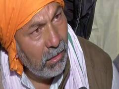 Farmers Protest: धरने के दौरान रो पड़े Rakesh Tikait | Exclusive