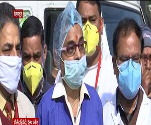 Uttarakhand: हेल्थ केयर वर्कर शैलेंद्र को लगा सबसे पहले टीका, सुनिए- उन्होंने क्या कहा | Vaccine