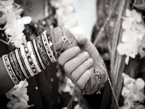 A woman murdered by her husband under the garb of extra marital affair | Sansani (08.01.2021)