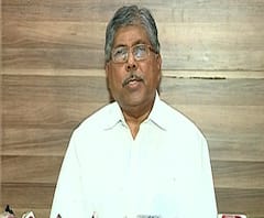 Chandrakant Patil : धनंजय मुंडेंना आधी अटक करा, मग चौकशी करा, चंद्रकांत पाटलांची मागणी
