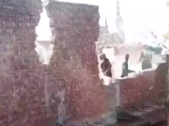 UP: मेरठ में माफिया बदन सिंह की आलीशान कोठी पर चला बुलडोजर