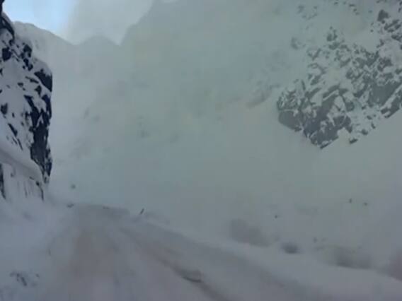 Jammu and Kashmir : पहाड़ों पर बर्फबारी का Third Degree Torcher... Ladakh में जीवन अस्त-व्यस्त