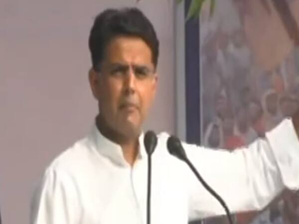 Sachin Pilot attacks RSS, says 'delivering speeches from Nagpur wearing half-pants isn't nationalism'