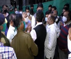 Shirdi Sai Baba Temple | शिर्डीत साईदर्शनावरुन गावकरी आणि संस्थानमध्ये वाद