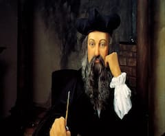Nostradamus Predictions | 2021 विनाशकारी वर्ष; फ्रेंच भविष्यवेत्ता नॉस्ट्रेडॅमसची भविष्यवाणी चर्चेत 
