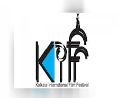 ফটাফট: জৌলুস ছাড়াই কাল কলকাতা চলচ্চিত্র উৎসবের উদ্বোধন, বাড়ল পেট্রোল-ডিজেলের দাম ও অন্য খবর 