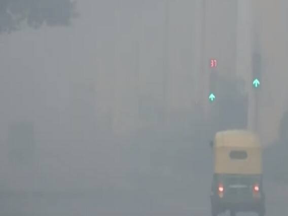 Delhi NCR Weather : दिल्ली में घना कोहरा, कड़ाके की ठंड के साथ नए साल का आगाज