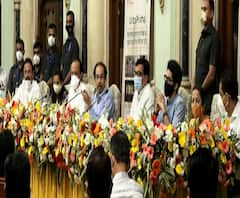 मुंबई महानगरपालिका मुख्यालयाच्या हेरिटेज वॉक उपक्रमाला शुभारंभ, मुख्यमंत्र्यांकडून इमारतीचा आढावा