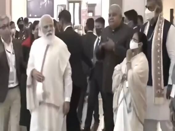 एक बार फिर मंच साझा कर सकते हैं PM Modi और Mamata Banerjee
