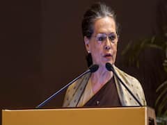 Sonia Gandhi's attack on centre over farmers' protest 