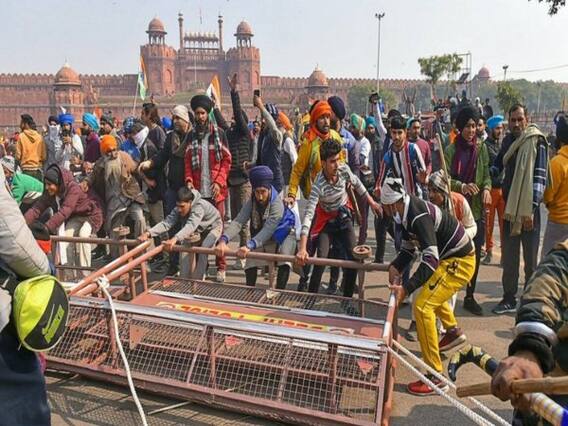 कब और कैसे उग्र हुआ Farmer Tractor March! देखिये पूरी रिपोर्ट | मास्टर स्ट्रोक