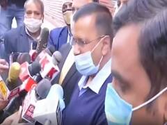 Delhi के CM Arvind Kejriwal पहुंचे LNJP अस्पताल, Health Workers को पहले लगाई जाएगी वैक्सीन 