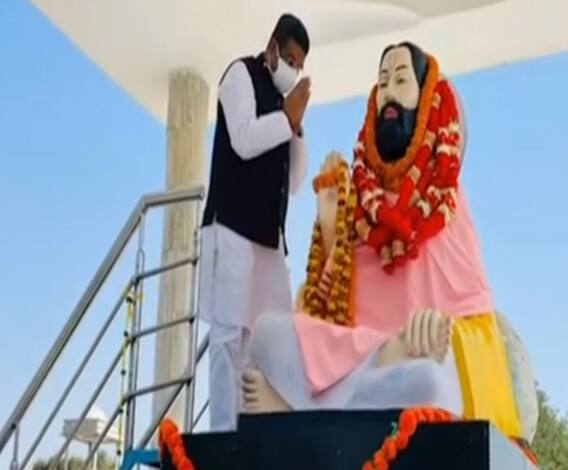 UP Election में कितना अहम है दलित वोट बैंक ? | Congress | Samajwadi Party | BJP 