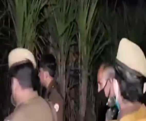 एनकाउंटर की LIVE तस्वीरें, ऐसे Baghpat Police ने कार लुटेरों को धरा | UPNews 