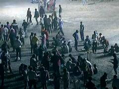 Bhavnagar: મુખ્યમંત્રીની ચૂંટણી રેલી દરમિયાન કાર્યકર્તાઓ માટે ભોજન સમારંભ યોજાયો