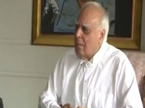 सरकार Twitter पर सख्त क्योंकि उन्हें अगले चुनाव में हार का डर सता रहा है: Kapil Sibal