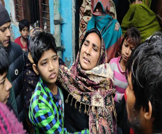 बेटी और पत्नी को मौत के घाट उतारकर थाने पहुंचा शख्स, बोले- शव उठा लाओ | Baghpat 