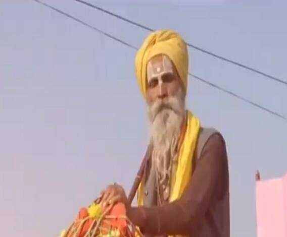 बृजभूमि का भक्तिकुंभः गेरुए से सरोबार गलियां, जयकारों से गूंज उठा वृंदावन | Full Show | ABP Ganga 