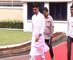 Dhananjay Munde | करुणा शर्मा यांच्या आरोपानंतर धनंजय मुंडेंचा खुलासा, याचिका दाखल केल्याचीही माहिती