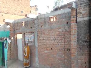 शहडोल: PM आवास योजना के कई लाभार्थियों को नहीं मिल रही दूसरी और तीसरी किश्त