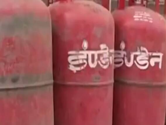Delhi में बिना सब्सिडी वाले गैस सिलेंडर के दाम 50 रुपये बढ़े