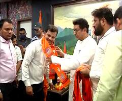 North Indians in MNS | राज ठाकरेंच्या उपस्थितीत 500 हून अधिक उत्तर भारतीयांचा मनसेत प्रवेश