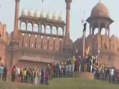 ट्विटर की बड़ी कार्रवाई, लाल किला हिंसा से जुड़े 500 से ज्यादा अकाउंट ससपेंड