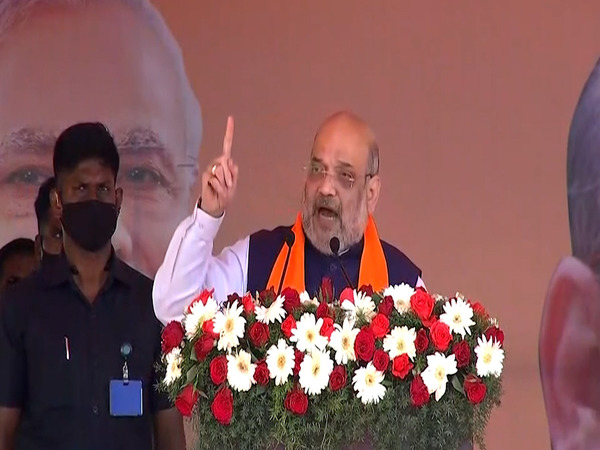 आपने उसे CM बनाया जो अपने नेता के सामने झूठ बोलता है- पुड्डुचेरी में Amit Shah का कांग्रेस पर हमला