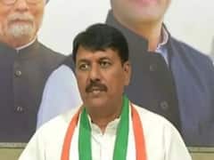 પરાજય બાદ કોગ્રેસ પ્રદેશ પ્રમુખ અમિત ચાવડાને મોટો ઝટકો, કૌટુંબિક ભાઇ પ્રશાંત ચાવડા BJPમાં જોડાયા