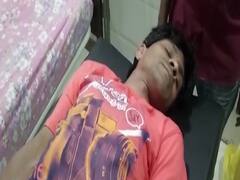 Nadiad નગરપાલિકામાં કોગ્રેસના ઉમેદવાર પર અજાણ્યા શખ્સોએ કર્યો હુમલો, જુઓ વીડિયો