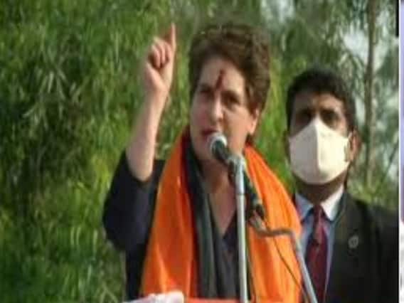 आज सहारनपुर में PM Modi पर बरसीं Priyanka Gandhi, कहा- 56 इंच के सीने में छोटा-सा दिल 