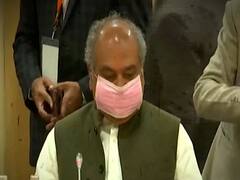 किसान आंदोलन का 90वां दिन, कृषि मंत्री Narendra Tomar बोले-'भीड़ इकट्ठा करने से कानून नहीं बदलते'